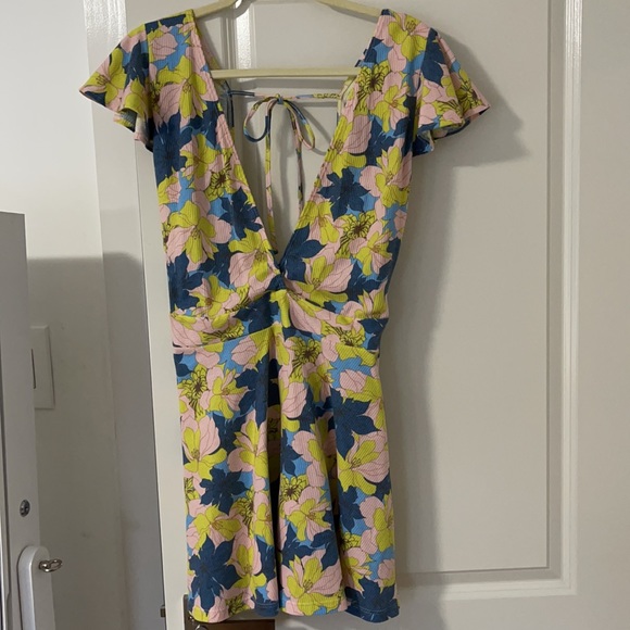 New never worn - Picture 2 of 2